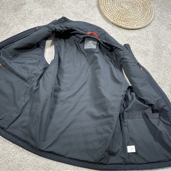 Bluffworks Men’s Horizon Quilted Vest Full Zip High Neck Travel in Black M - Picture 8 of 13
